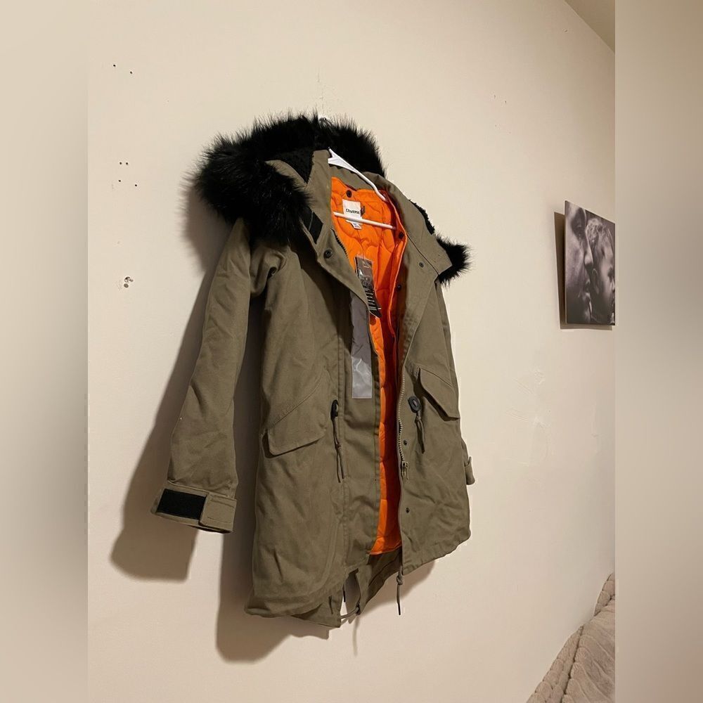 Converse Khaki Shield Storm Parka With Faux Fur Lined Hood - Picture 6 of 16